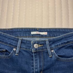 Women’s Levi Jeans